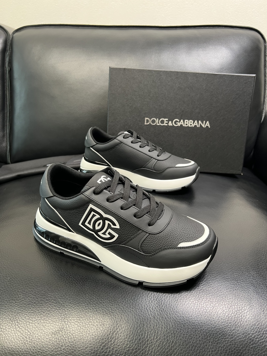 olce & Gabbana shoe